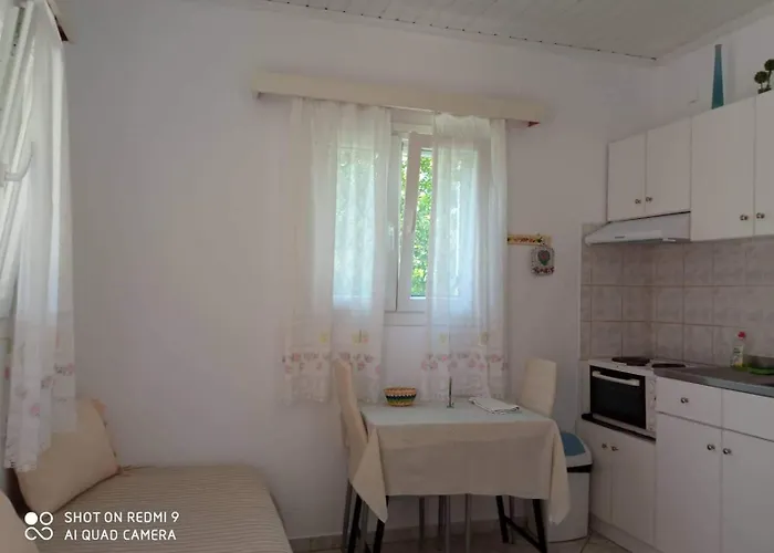 Errika * Ύψος