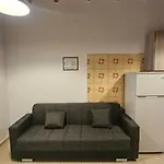 Errika Apartment *
