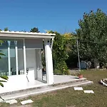 Errika *